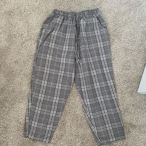 Lightweight plaid pants